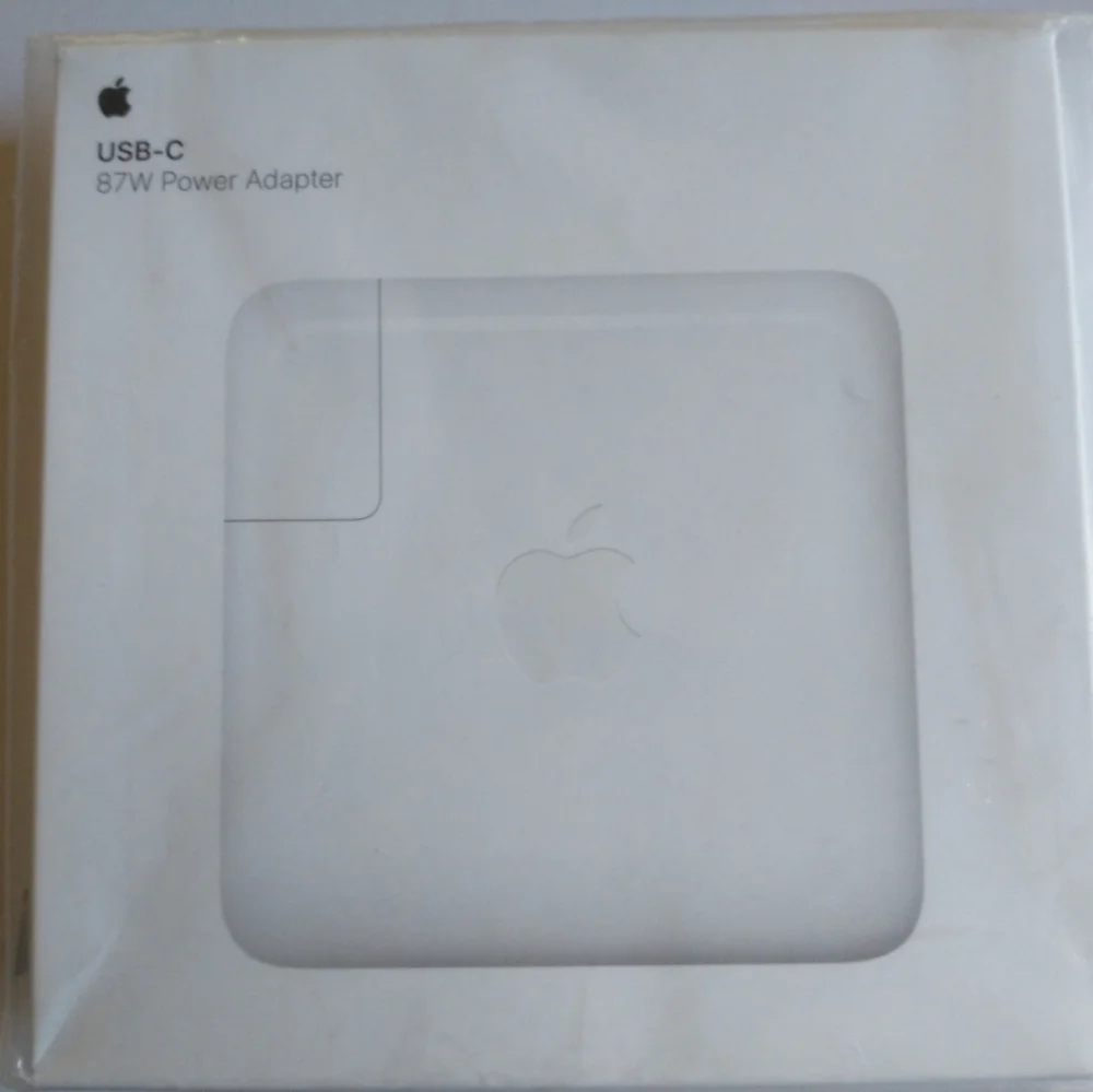 Apple USB-C 87W Power Adapter - White